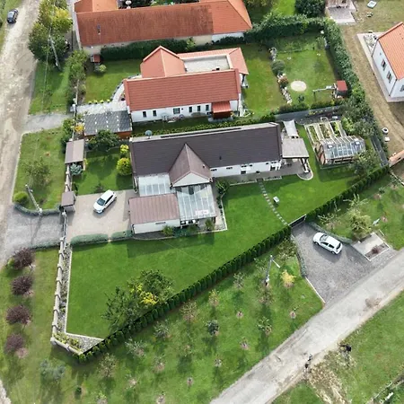 Oelyv * Fertorakos