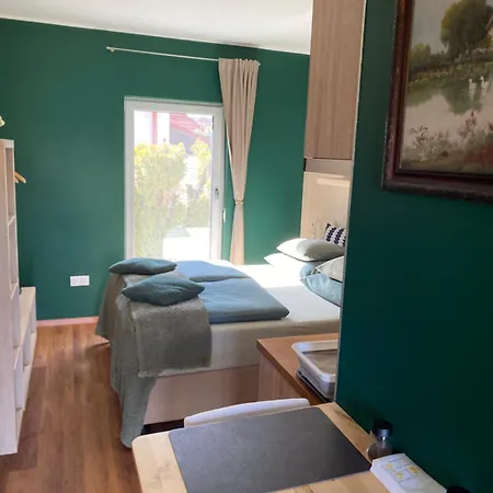 Apartman ölyv